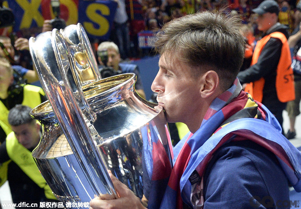 西甲窗口期走向成谜，广厦男篮再遭质疑，话题不断，资深球员宣示担当的简单介绍